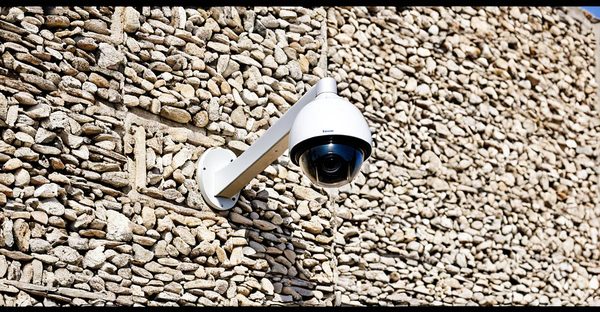 Sécurisez nîmes : installation professionnelle de vidéosurveillance